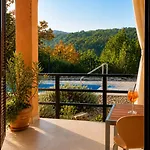 Luce - Pool & Bbq - Peaceful And Private Retreat Near Apartment *