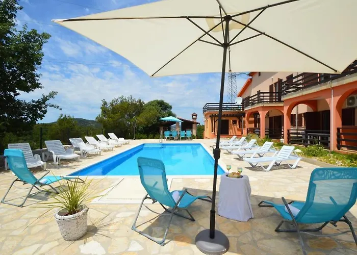 Apartment Luce - Pool & Bbq - Near Sibenik 希贝尼克